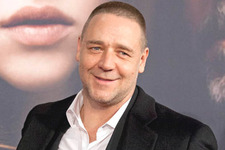 ラッセル・クロウ、離婚2か月目にしてビリー・ジョエルの元妻と交際!? 画像