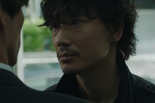 綾野剛演じる羽生の“過去”と思われるシーンも…「アバランチ」本編初映像 画像