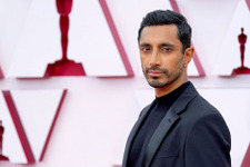 リズ・アーメッド、ハリウッドで描かれる誤ったイスラム教徒像を「正したい」 画像