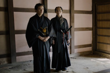 岡田准一“土方”の「可愛らしくてシャイ」な一面捉えた『燃えよ剣』本編映像 画像