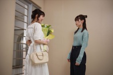 西野七瀬“コトハ”の足についた手形に不安の声、次回予告の“豹変”にも注目集まる…「言霊荘」 6話 画像