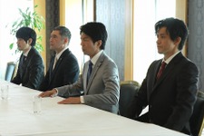 石橋蓮司“里城”、真犯人に驚く姿に「キョトン顔でかわいい」の声、仲村トオル“東山”には厳しい評価も…「日本沈没」第7話 画像