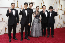 【第94回アカデミー賞】『ドライブ・マイ・カー』岡田将生「ウィル・スミスに褒めていただいた」アカデミー賞授賞式へ 画像