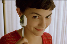 『アメリ』を味わう料理店表参道に限定登場「幻燈の料理店」 画像