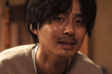 藤ヶ谷太輔、渾身の泣き演技に注目『そして僕は途方に暮れる』場面写真 画像