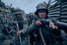 英国アカデミー賞、非英語映画『西部戦線異状なし』が7部門受賞 『ニュー・シネマ・パラダイス』の記録抜く 画像