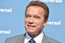 アーノルド・シュワルツェネッガー、ハル・ベリーらがアメリカ独立記念日を祝う 画像