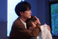 森七菜“夏海”、間宮祥太朗“健人”に初めて見せる涙に「もらい泣き」「ボロ泣きした」…「真夏のシンデレラ」第7話 画像