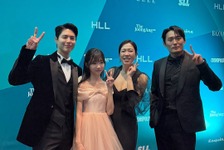 『おつかれさま』再会ショット公開、司会も演技も光ったパク・ボゴムの百想エピソード 画像