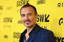 ジュリアン・マクマホンが死去、56歳 ニコラス・ケイジ、アリッサ・ミラノら追悼 画像