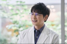 「涙が溢れた」「救われる」松本潤“徳重”の患者に寄り添う姿に感動の声上がる…「19番目のカルテ」2話 画像