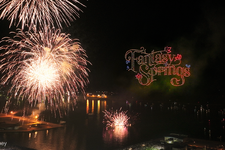 【ディズニー】約1,500機のドローンが描くディズニーの世界！8月9日の熊谷花火大会で追加開催決定 画像