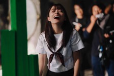 橋本環奈＆眞栄田郷敦『カラダ探し THE LAST NIGHT』撮影裏の笑顔公開 画像