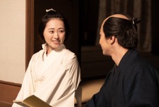 「クランクアップだったの？」「蔦重の妹みたいな存在」福原遥が撮了報告、横浜流星との2ショットも「べらぼう」 画像