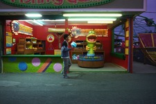 「クイアの若者による自分探しの旅」新鋭監督ジェーン・シェーンブルンが語る『テレビの中に入りたい』特別映像 画像