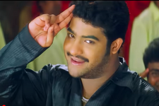 ド迫力のアクションシーンに注目『シンハードリ』予告編 画像