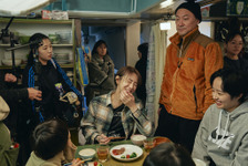 北川景子「前向きに生きようとする泥臭さを、見守っていただけたら」『ナイトフラワー』撮影現場レポート＆メイキング写真 画像