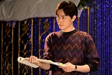 「刺さった」「見応えあった」はっきり主張する秋元才加“モネ”に共感の声上がる…「もしもこの世が舞台なら、楽屋はどこにあるのだろう」4話 画像