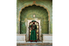 『落下の王国 4Kデジタルリマスター』勇者紹介本編映像が解禁　入場者特典は「復刻版B5チラシ」 画像