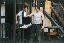 マッツ・ミケルセン出演の幻の名作、日本劇場初公開『ブレイカウェイ』予告映像 画像