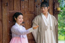 “初回からキス”で話題！U-NEXT配信の時代劇『愛する盗賊様よ』が好スタート！ 画像