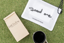 映画『グッドワン』とカフェ Little Darling Coffee Roastersがコラボ　オリジナルコーヒーとサコッシュが販売 画像