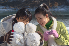 ペ・ヨンジュン＆チェ・ジウの熱演が雪の記憶と共に蘇る『映画 冬のソナタ 日本特別版』予告映像 画像