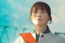 Official髭男dismが主題歌担当、綾瀬はるか主演『人はなぜラブレターを書くのか』最新予告映像公開 画像