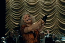 『ザ・ブライド！』USプレミアに豪華キャスト集結　愛と破壊の逃避行を切り取った新場面写真も 画像