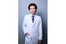 京本大我、“同級生”志尊淳とドラマ初共演！ 恋のライバルに「10回切って倒れない木はない」 画像