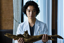 “不要な手足”を切り落とす…染谷将太”医師”、不穏な気配漂う『廃用身』本予告＆場面写真 画像