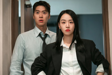 シン・ヘソン、コンミョンの“宿敵”に!?「秘密の監査 -Filing for Love-」4月25日より日韓同日配信、U-NEXTにて 画像