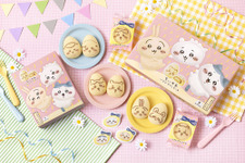 「ちいかわ」×「東京ばな奈」が東京駅グランスタ東京に期間限定で登場！クッキーサンド＆バナナプリンケーキほか販売 画像