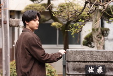 「胸が締め付けられた」「引きずってる」作間龍斗“カズト”と麻生久美子“涼子”の別れの真相に複雑な声上がる…「月夜行路」第4話 画像