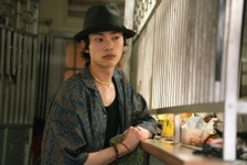 金塊を運ぶ有村架純の前に現れる…注目俳優・栗原颯人とは？『マジカル・シークレット・ツアー』 画像