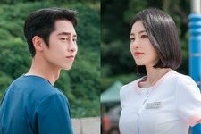 Disney+配信『孤島のエリートドクター』わずか2話で視聴率1位！イ・ジェウクの“波乱万丈な島暮らし”に大反響 画像