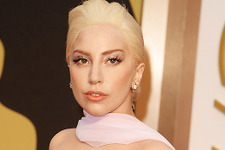 レディー・ガガ、2009年のツアー中に破産していた 画像