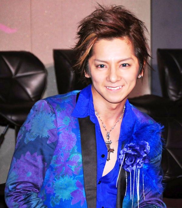 Sophia松岡充 10年ぶりの ホスト 役に闘志 3枚目の写真 画像 Cinemacafe Net