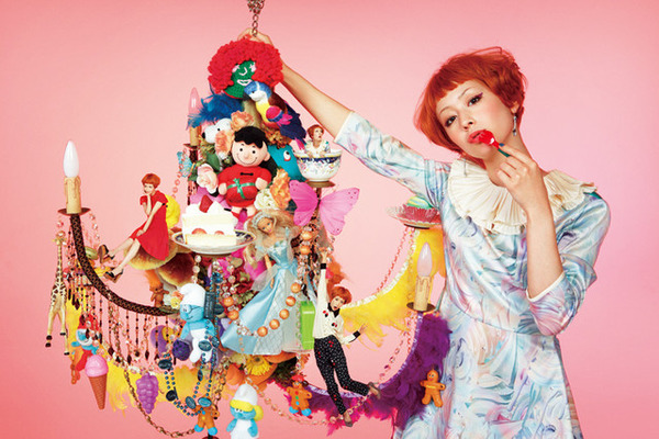 【超希少】木村カエラ 直筆イラスト入り オールスターHI 白 27.5 Amazon.co.jp: 5years - 木村カエラ: ミュージック