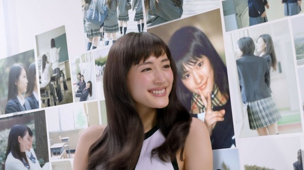 綾瀬はるか、16歳の自分と共演！「いつかはバサッと切ってみたい