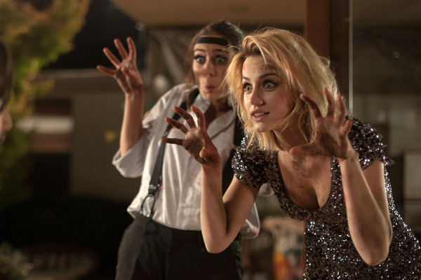 кто там сцена