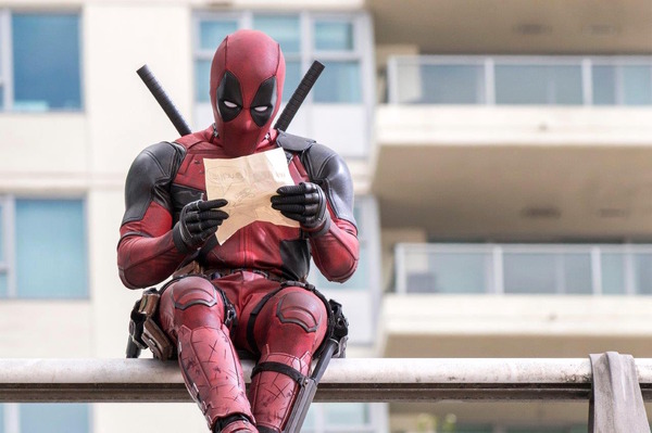 シネマ羅針盤 R15 デッドプール 日本でも旋風 テッド に通じる キャラ推し ヒット戦略 Cinemacafe Net