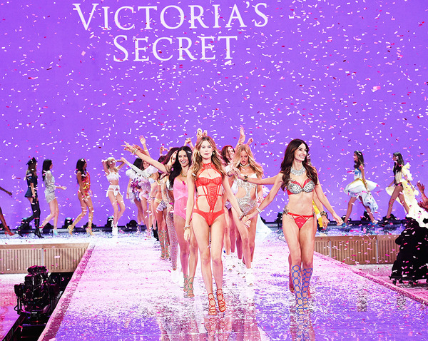 VictoriaSecret 水着ボトムス（Amazon.co.jp: [ヴィクトリア  