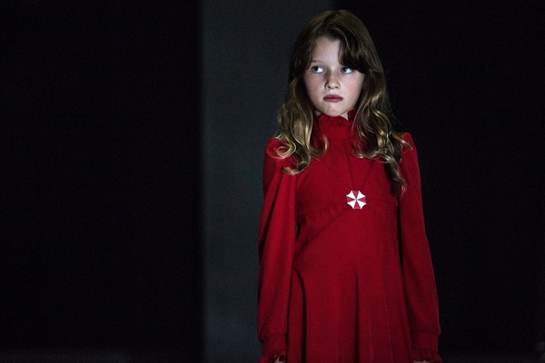 ミラ・ジョヴォヴィッチの愛娘が『バイオハザード』でハリウッド