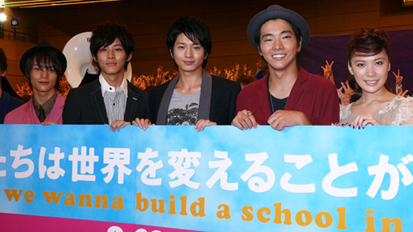 向井理 母校 明治大学で 僕せか Pr なぜかtbs安住アナが乱入 Cinemacafe Net