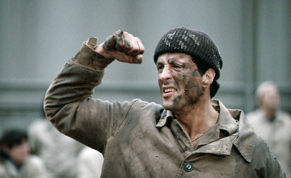 シルベスター・スタローンが最凶刑務所に…アクション大作『ロック