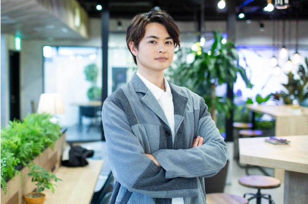 瀬戸康史「育休のリアルとはこれなんだと」現役コピーライターの育休