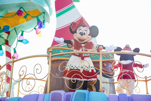 ディズニー まもなく始まるtdrのクリスマス ショー メニュー グッズ デコレーション 3年ぶりの ディズニー クリスマス 注目ポイント 2枚目の写真 画像 Cinemacafe Net