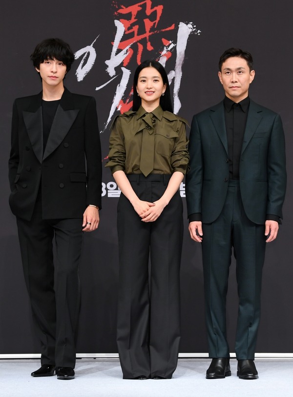 キム・テリ、“憑りつかれた”演技は「“恨”に集中した」「悪鬼」制作発表レポ到着 | cinemacafe.net