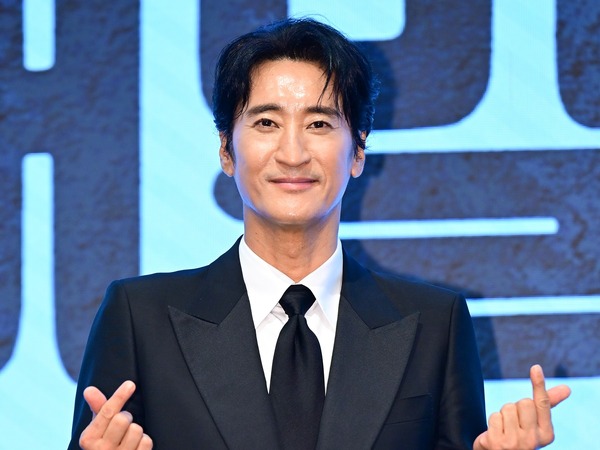 シン・ヒョンジュン ファンミーティング & The Season 天国の階段 天国の階段』シン・ヒョンジュン来日！ファンミーティング開催